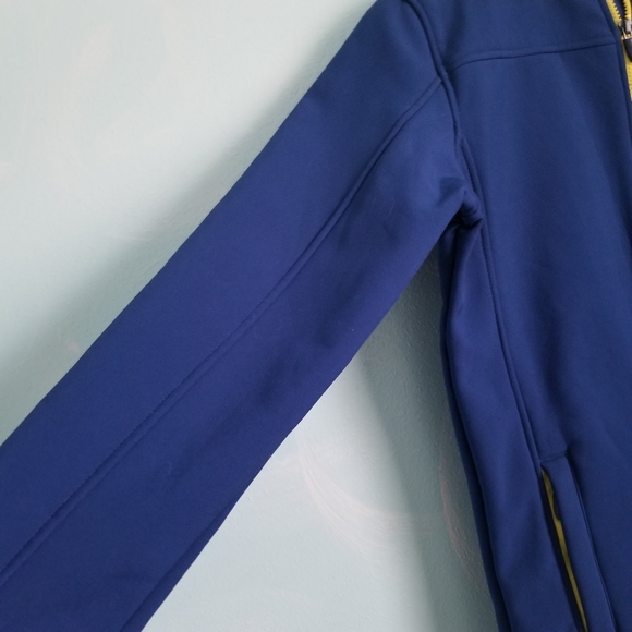 Puma zip up jacket Boys Large - Picture 4 of 6